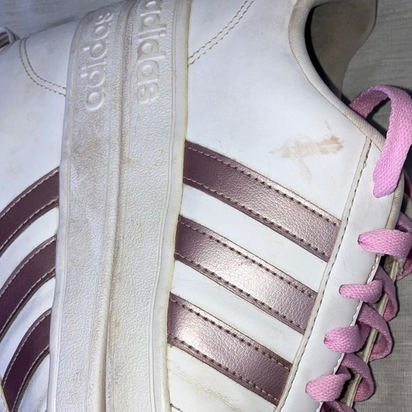 Adidas Women's size 8 White Sneakers with shimmery Pink Stripes - Picture 8 of 16